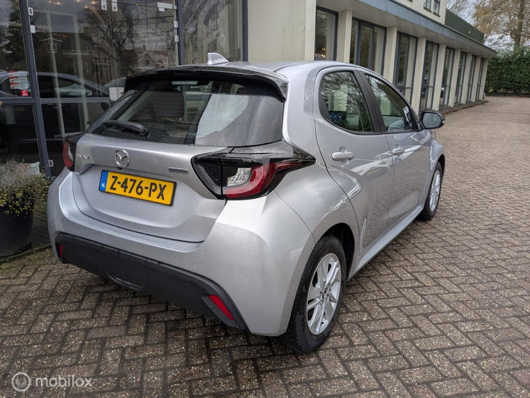Vehicle Image 18
