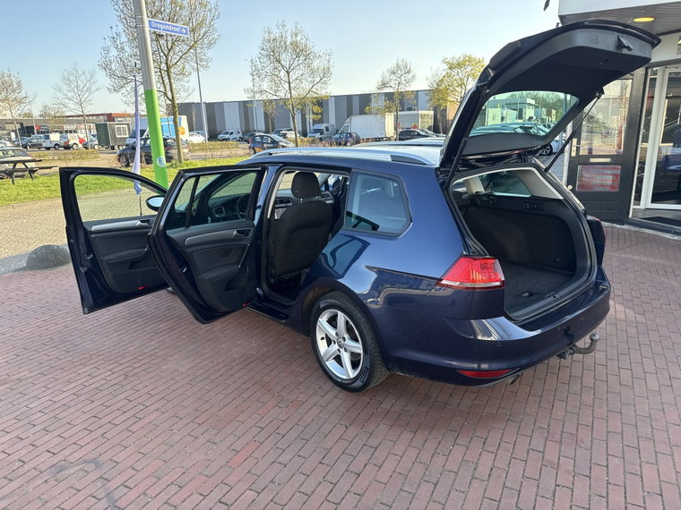 Vehicle Image 38