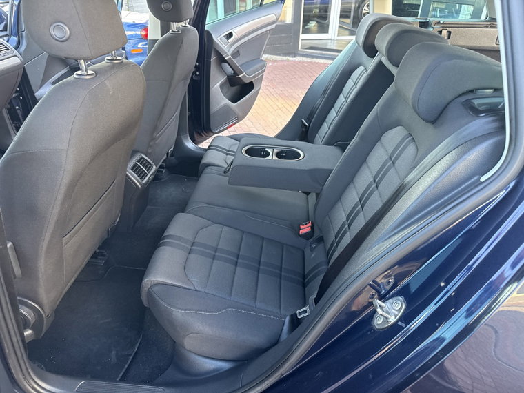 Vehicle Image 39