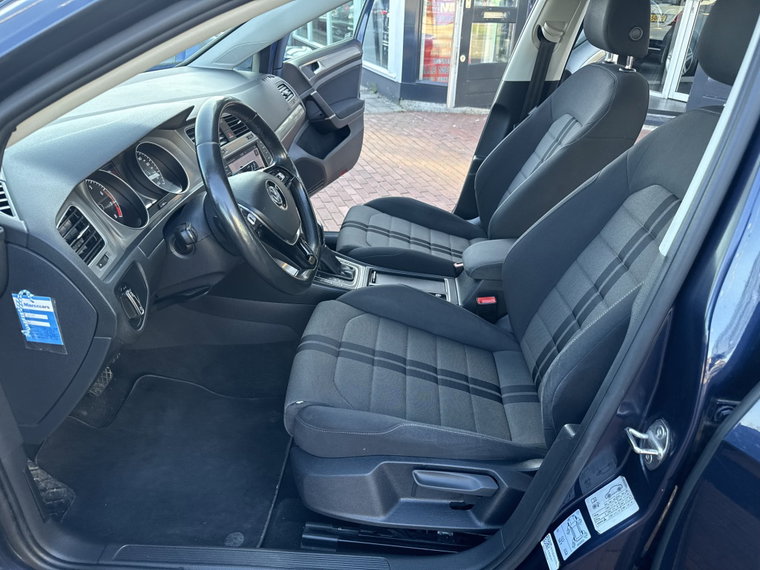 Vehicle Image 40