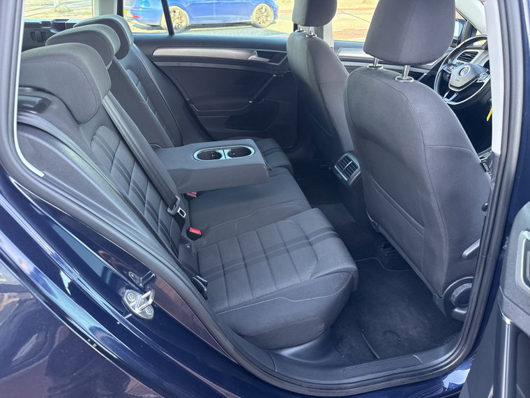 Vehicle Image 48
