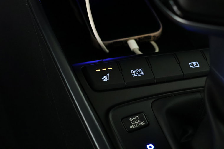 Vehicle Image 30