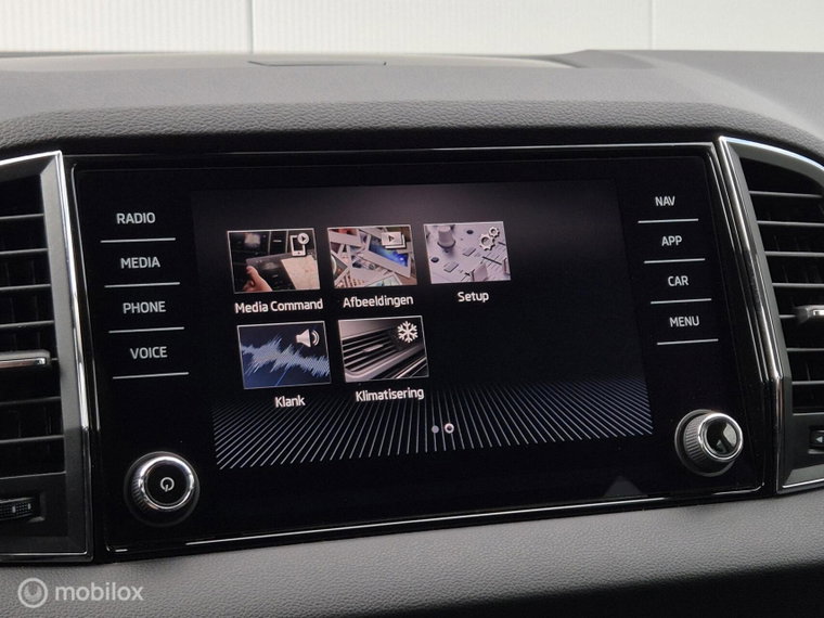 Vehicle Image 23