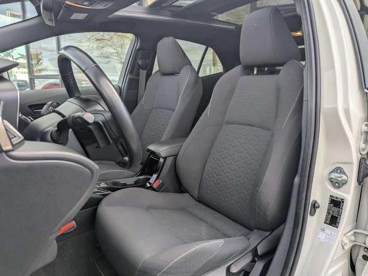 Vehicle Image 19