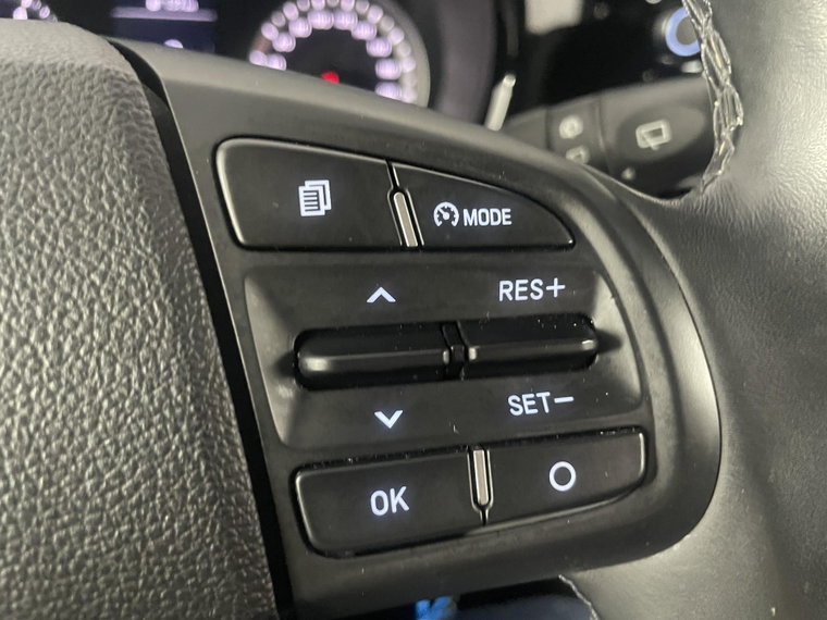 Vehicle Image 28