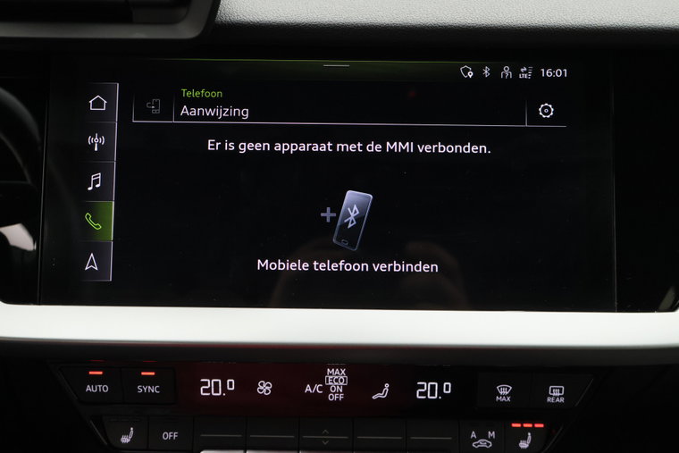 Vehicle Image 43