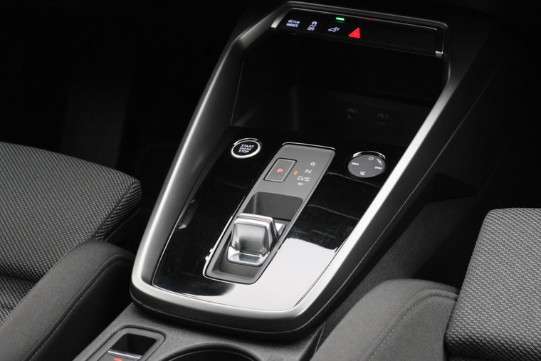 Vehicle Image 50