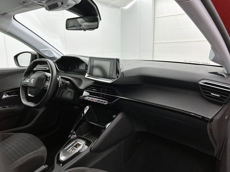 Vehicle Image 21
