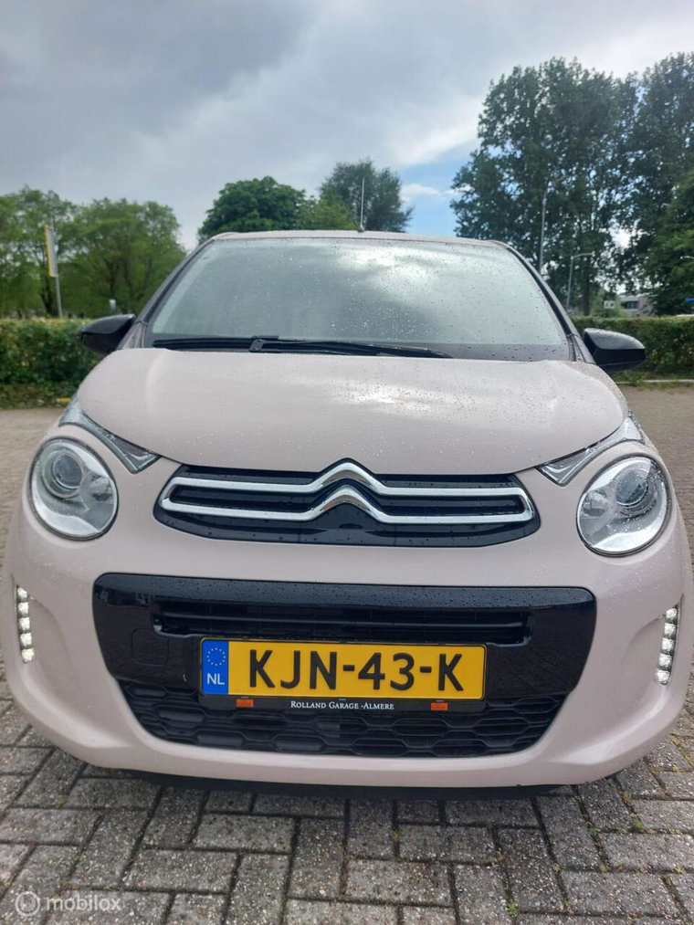 Vehicle Image 28