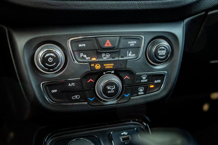 Vehicle Image 31