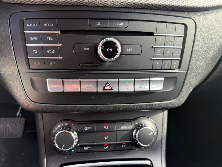 Vehicle Image 26