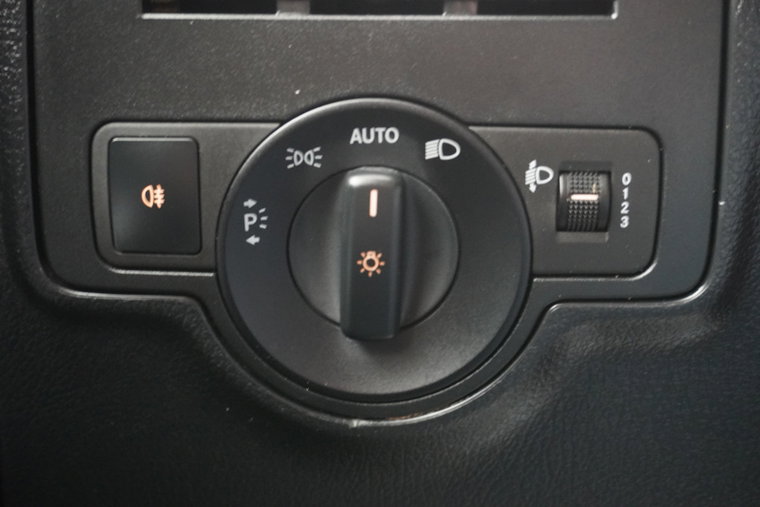 Vehicle Image 27