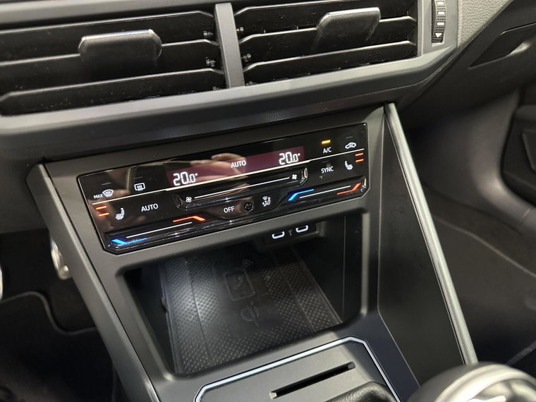 Vehicle Image 39