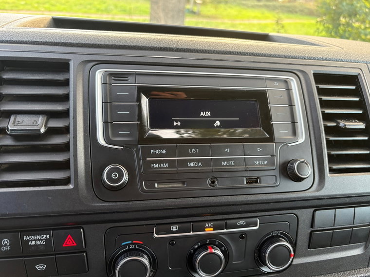 Vehicle Image 28