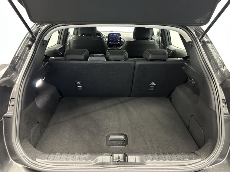 Vehicle Image 36