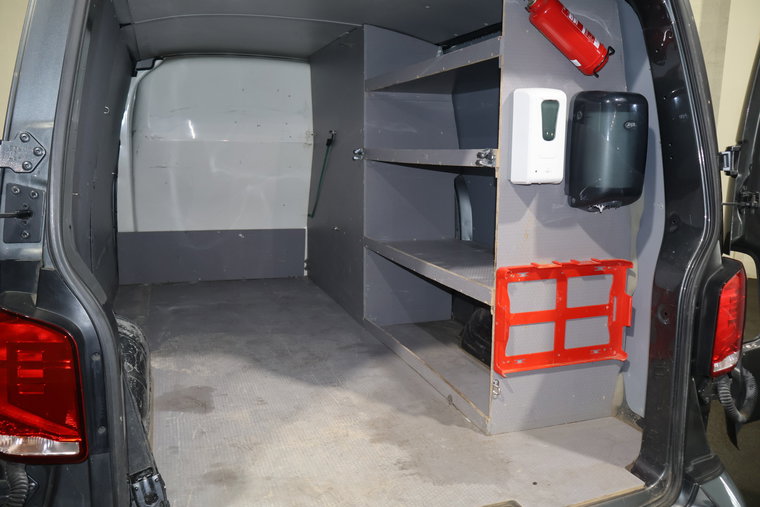 Vehicle Image 13