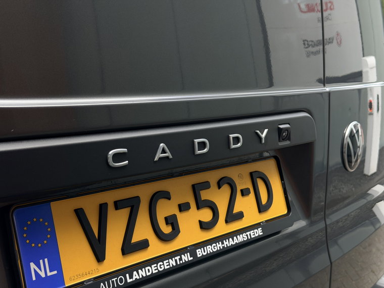 Vehicle Image 28