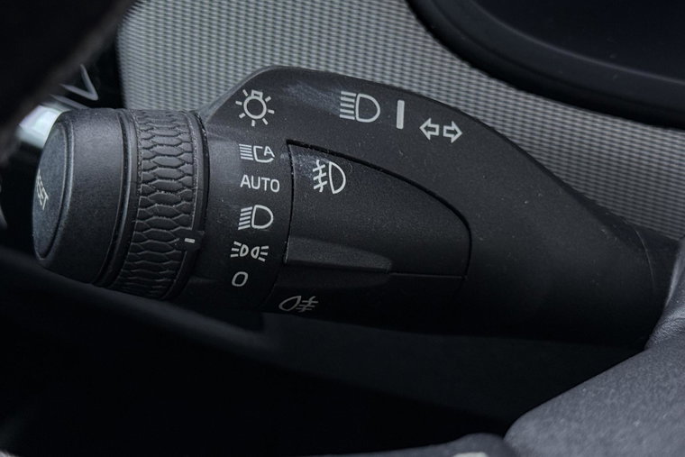 Vehicle Image 39