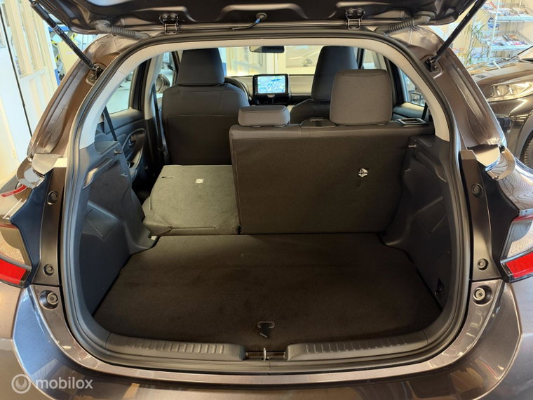 Vehicle Image 30