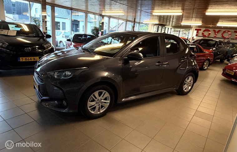 Vehicle Image 11