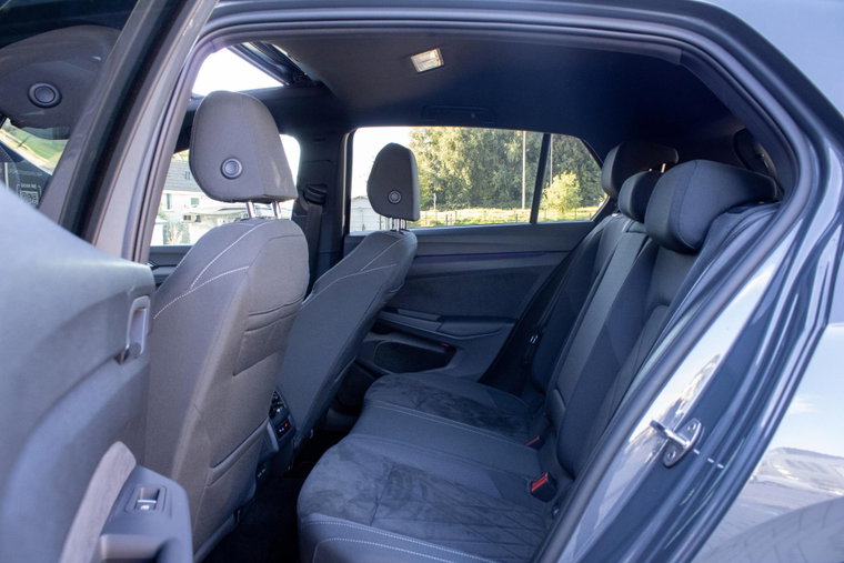 Vehicle Image 39