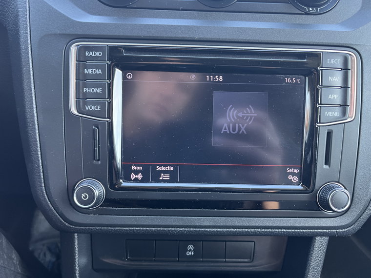Vehicle Image 33