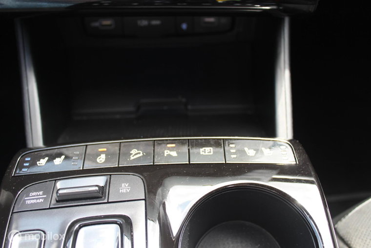 Vehicle Image 37