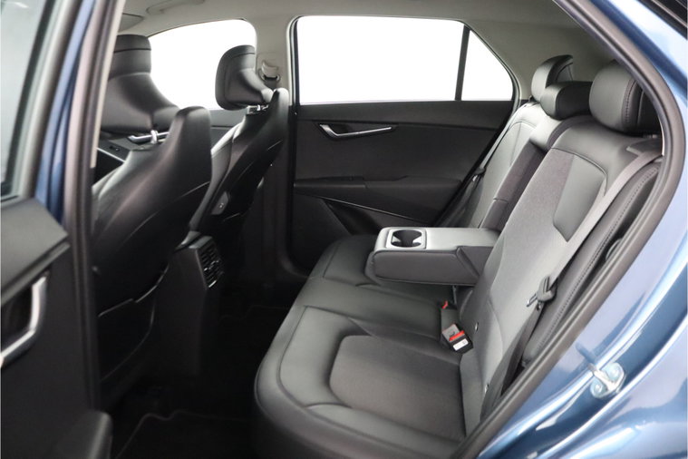 Vehicle Image 39