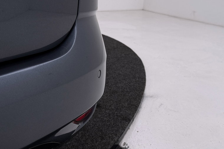 Vehicle Image 37