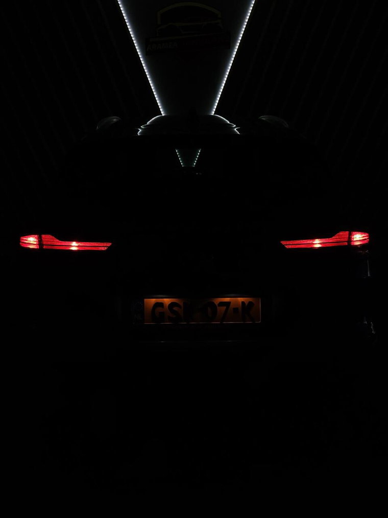 Vehicle Image 33