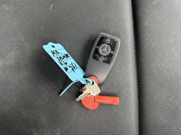 Vehicle Image 27