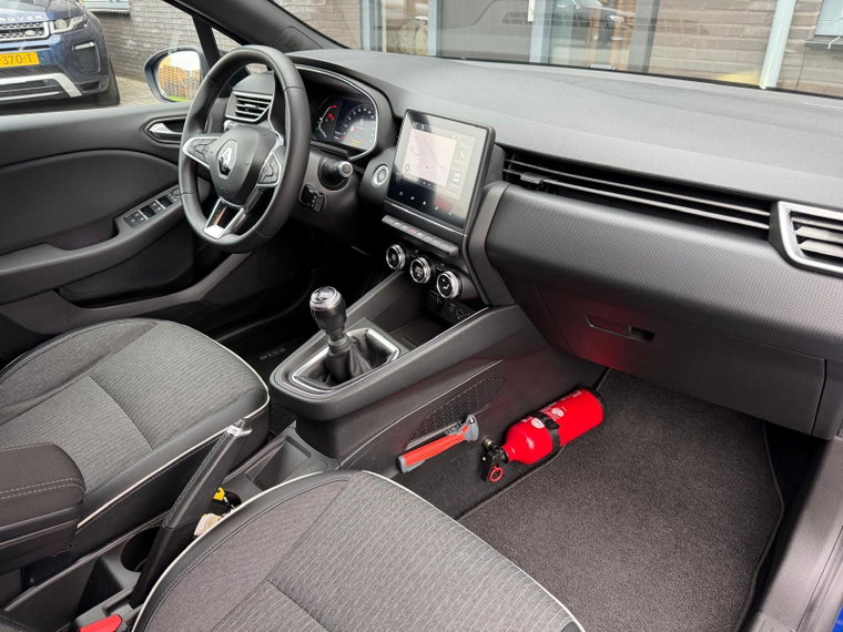 Vehicle Image 36
