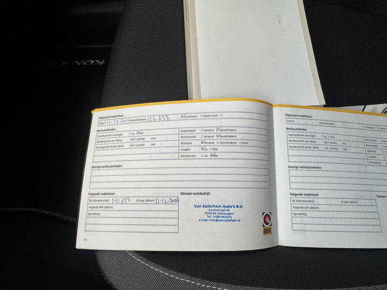 Vehicle Image 19