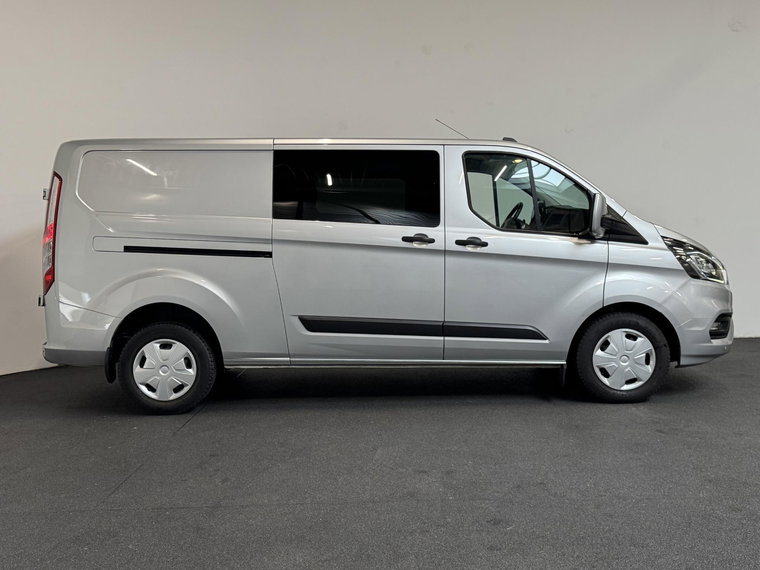 Vehicle Image 26