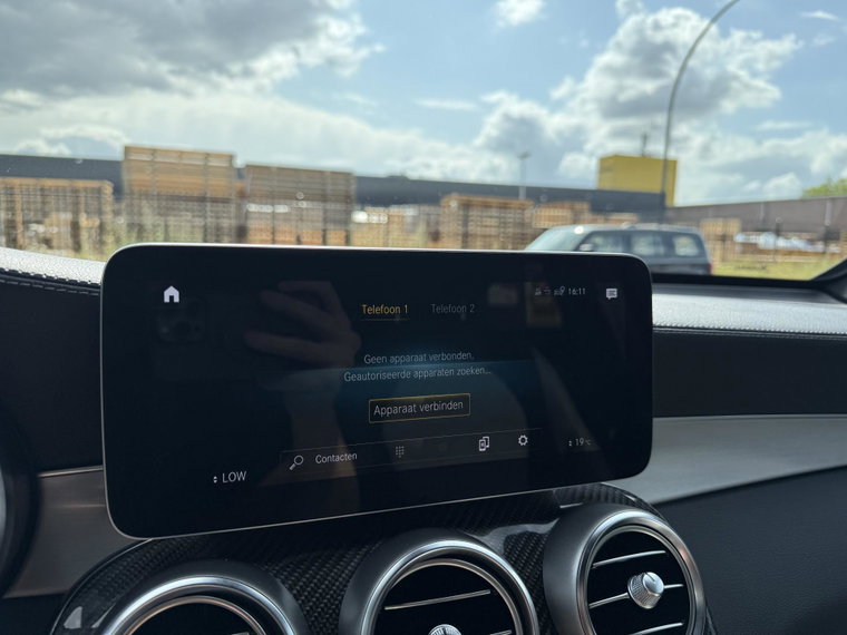 Vehicle Image 38