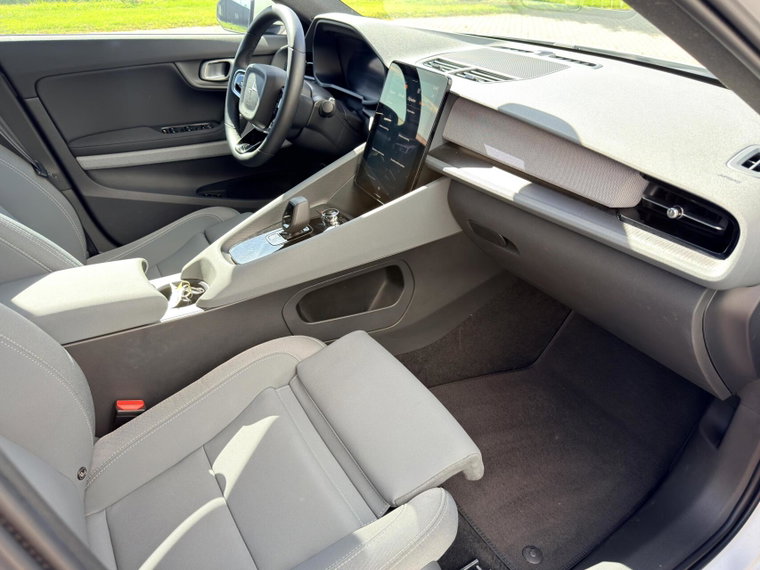 Vehicle Image 31