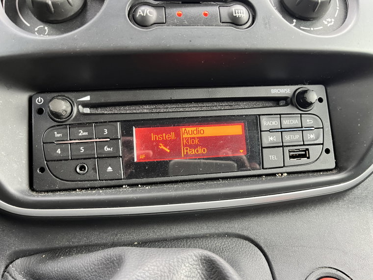 Vehicle Image 34