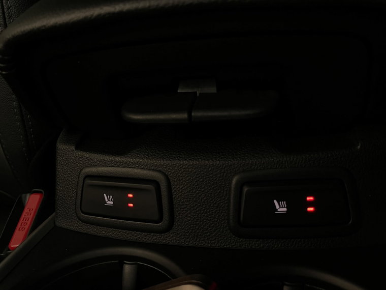 Vehicle Image 40