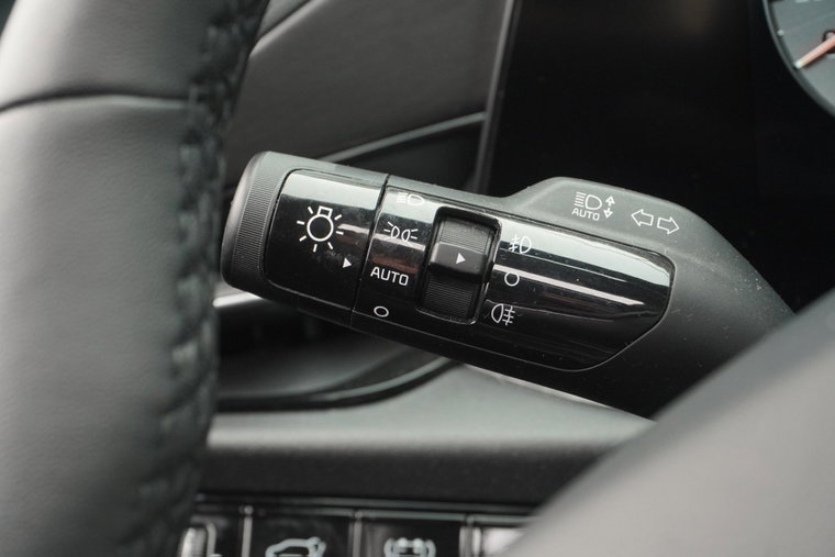 Vehicle Image 39