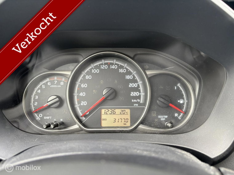 Vehicle Image 21