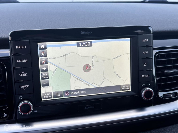 Vehicle Image 19