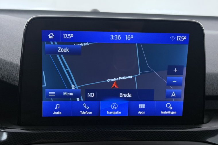Vehicle Image 14
