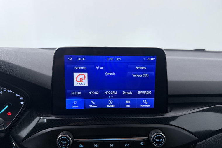 Vehicle Image 21