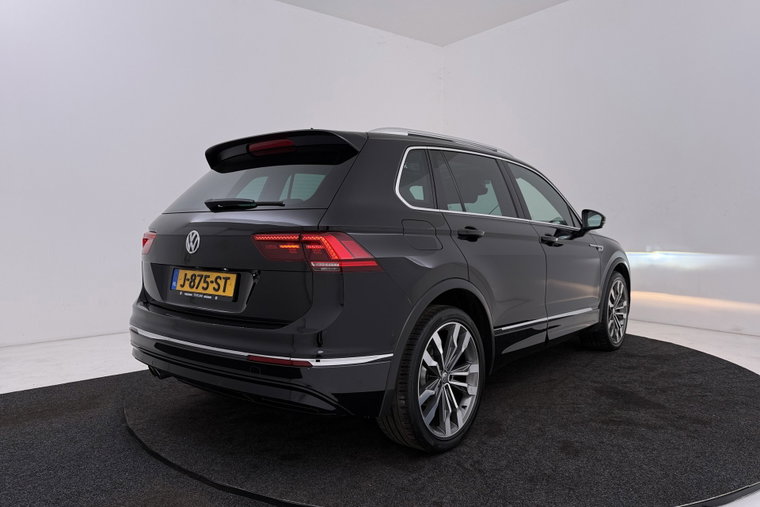 Vehicle Image 45