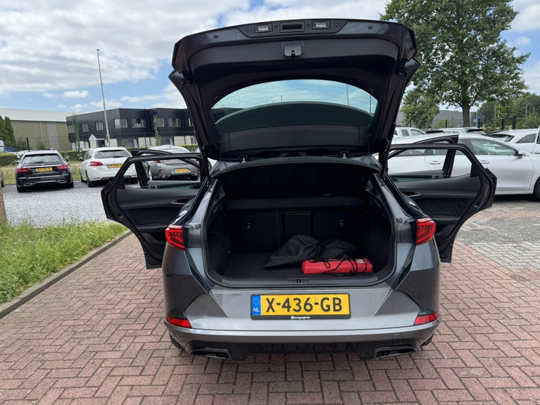 Vehicle Image 24