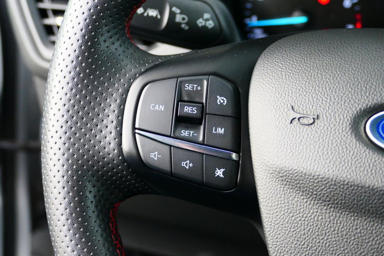 Vehicle Image 33