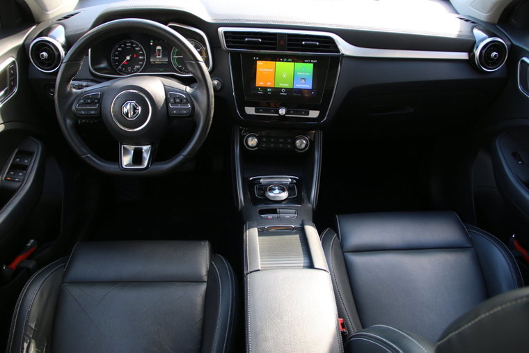 Vehicle Image 10