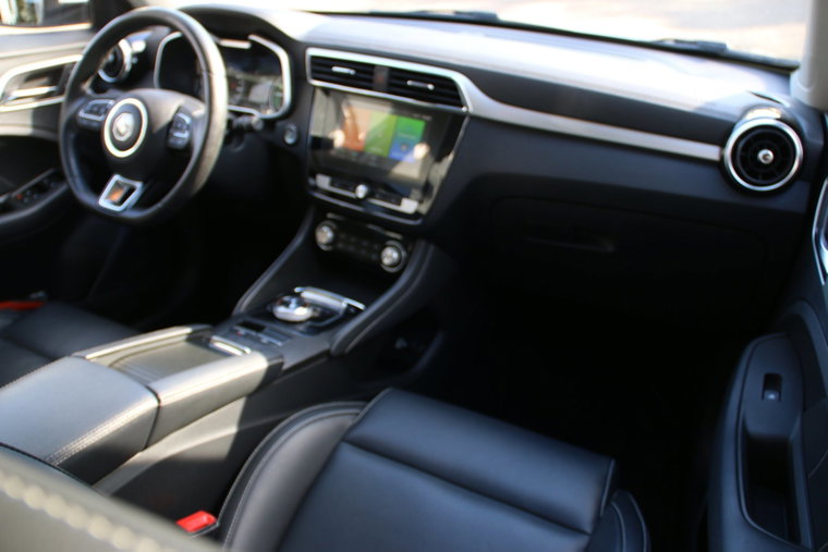 Vehicle Image 11