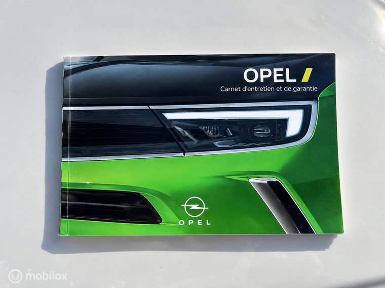 Vehicle Image 30