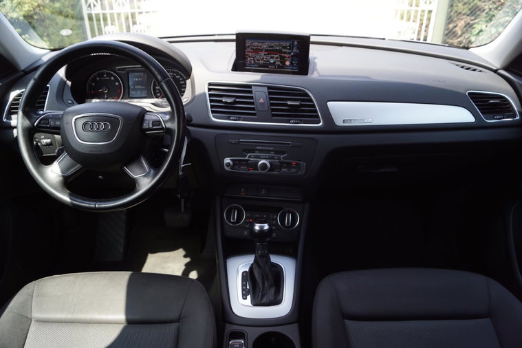 Vehicle Image 36